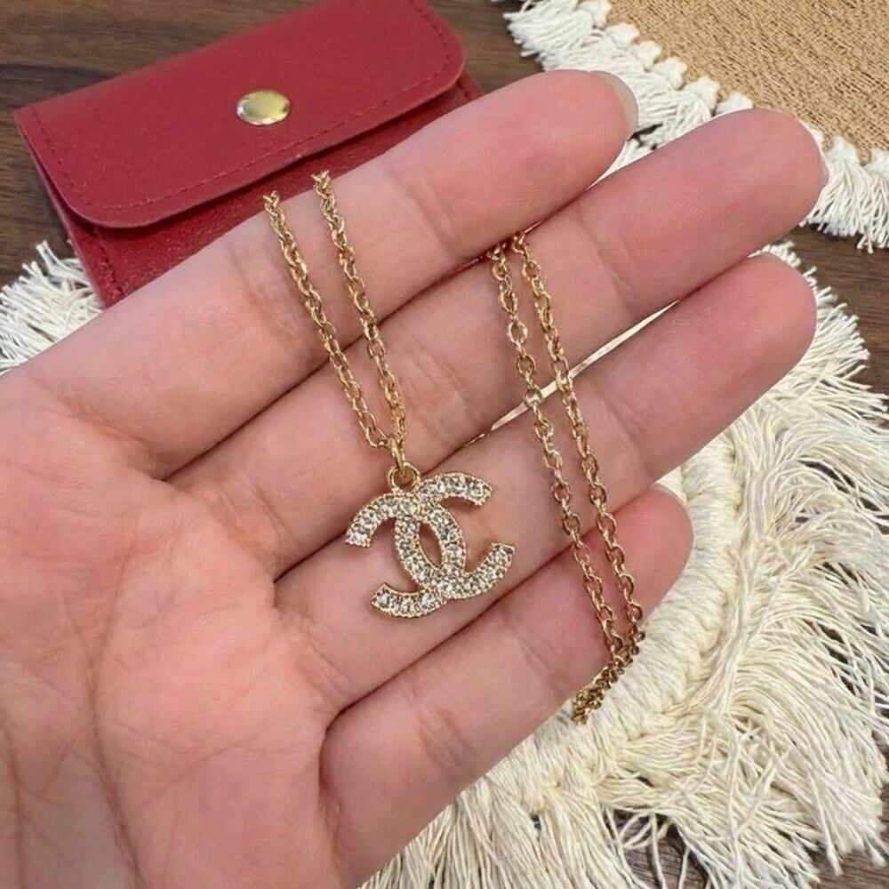 ✨VINTAGE CHANEL CC Crystal Repurposed Necklace - Picture 5 of 6